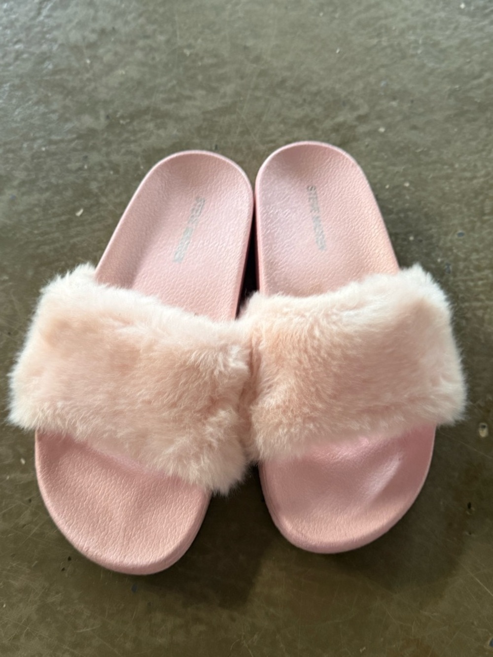 Steve madden Plush Pink Faux Fur Slide Sandals